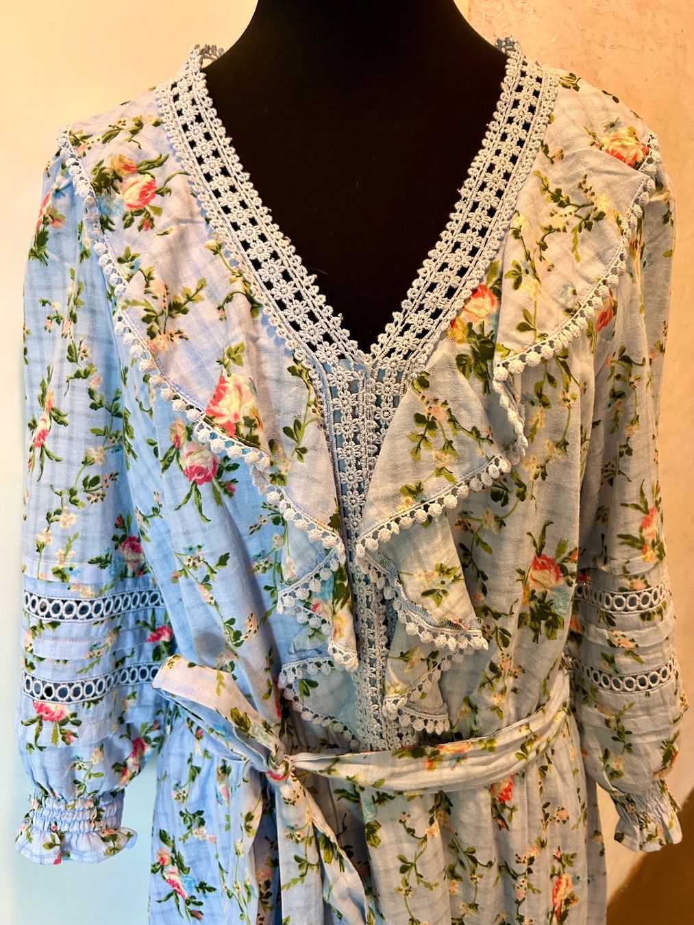 Vestiti: Love & Roses Sommerkleid, Grösse 44 – Nuovo (secondo la descrizione) da Oberhasli venduto da anzis 1