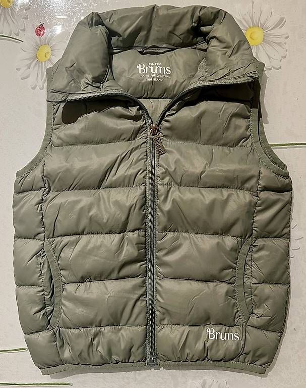 Jacken: Giacca smanicato bimbo 6 anni – Gebraucht aus Paradiso von tir_2mpx