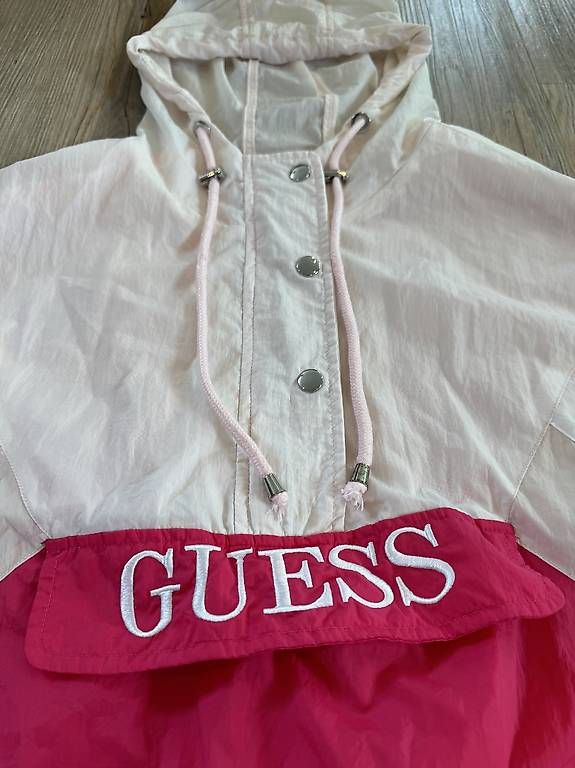 Giacche: Guess Vintage Jacke  – Usato da Zürich venduto da tim-zh 1