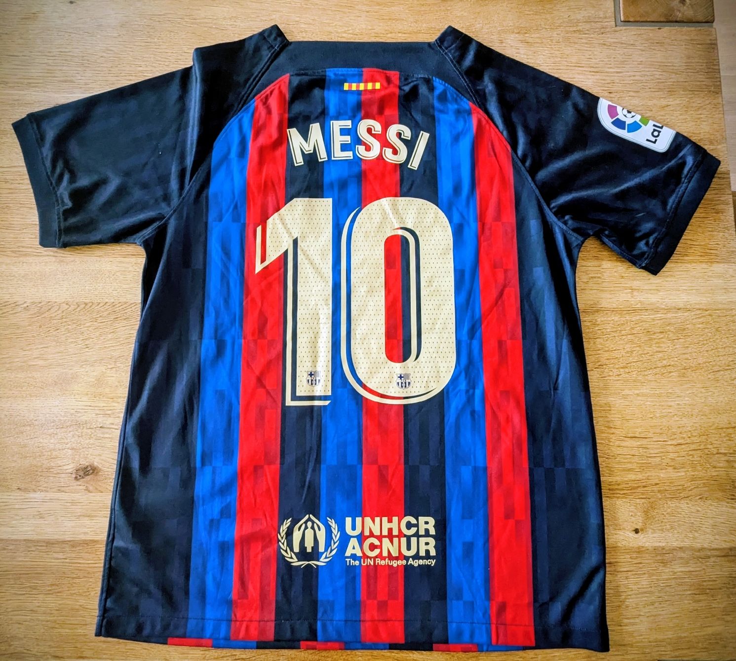 Spannende Barcelona Trikot Messi Bild