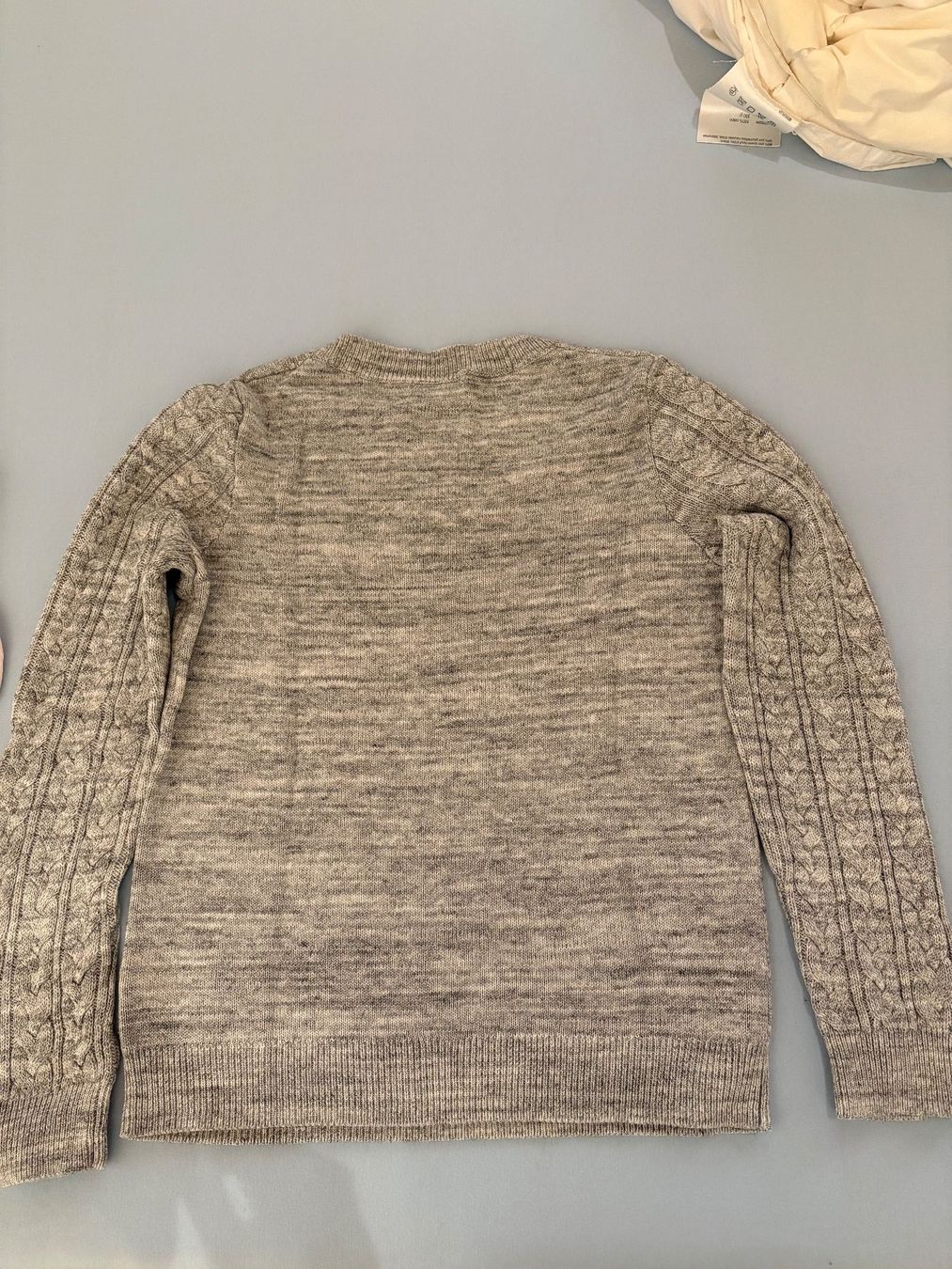 H&M Maglioni & Felpe: H&M Basic Damen Strickpullover grau meliert, Grösse M – Usato da Susten venduto da Bieny 1