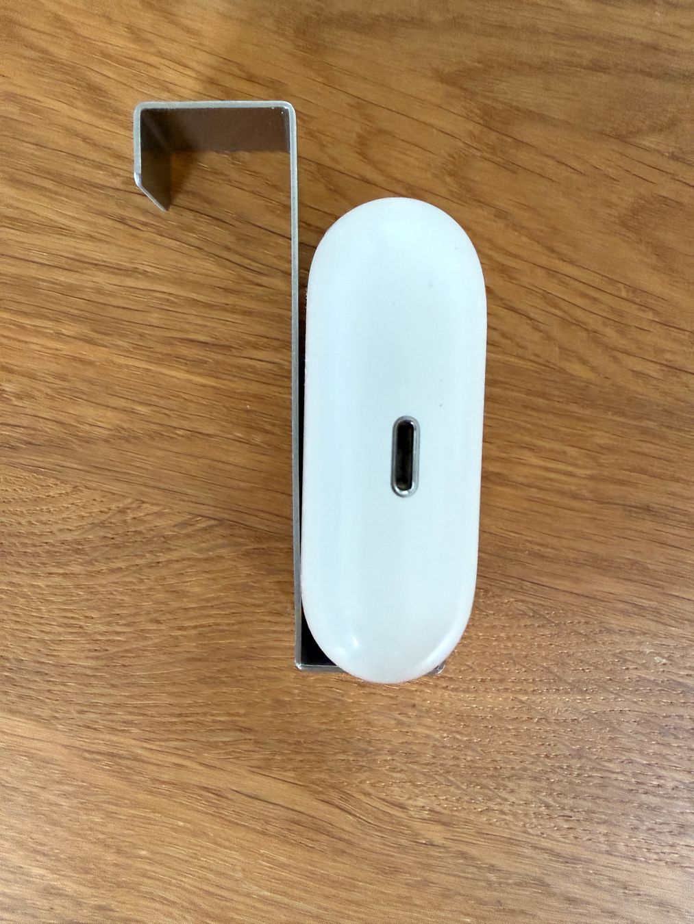 Apple Cuffie: APPLE AirPods Pro 1 Charging Case – Usato da Lausanne venduto da Nine1982 8