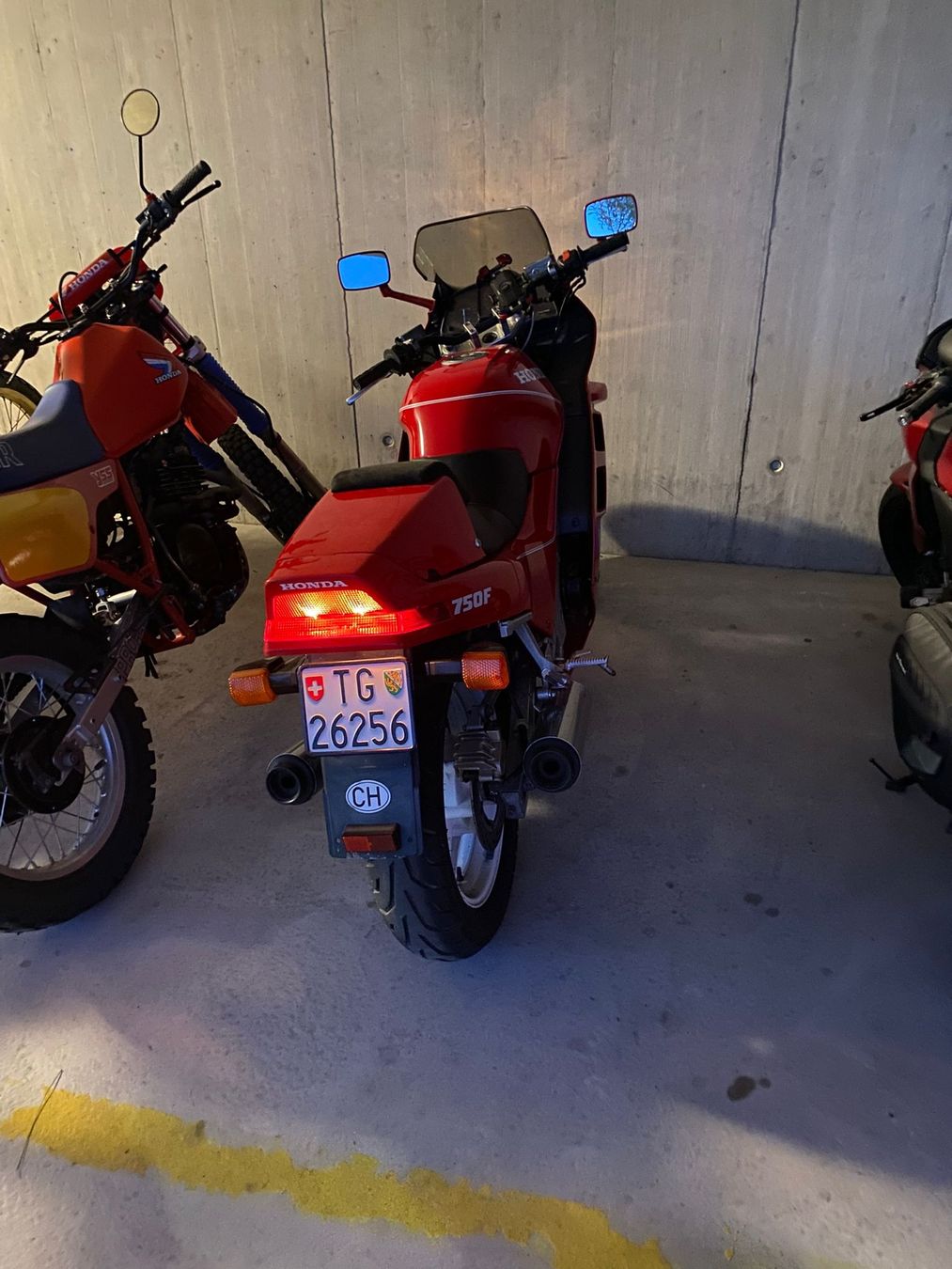 Honda Touring: Honda VFR 750 RC 24 – Usato da Neukirch-Egnach venduto da Sachsmaen 4