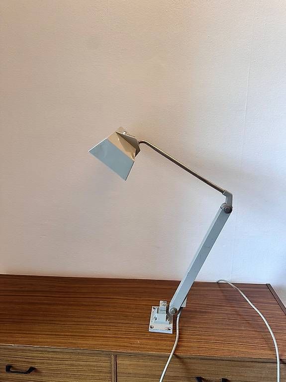 Lampes: Lampe d’atelier vintage – D'occasion à Lausanne par jul_v9ht 1