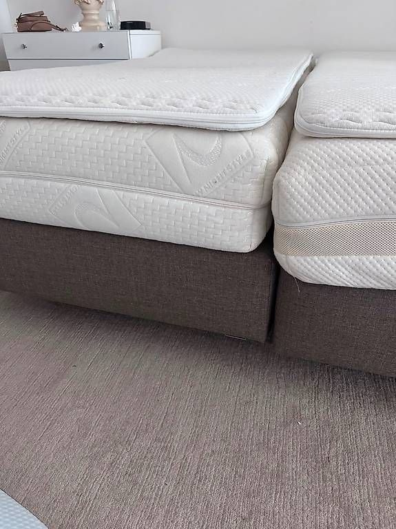 Lits: Boxspringbett – D'occasion à Merlischachen par Gitta-13