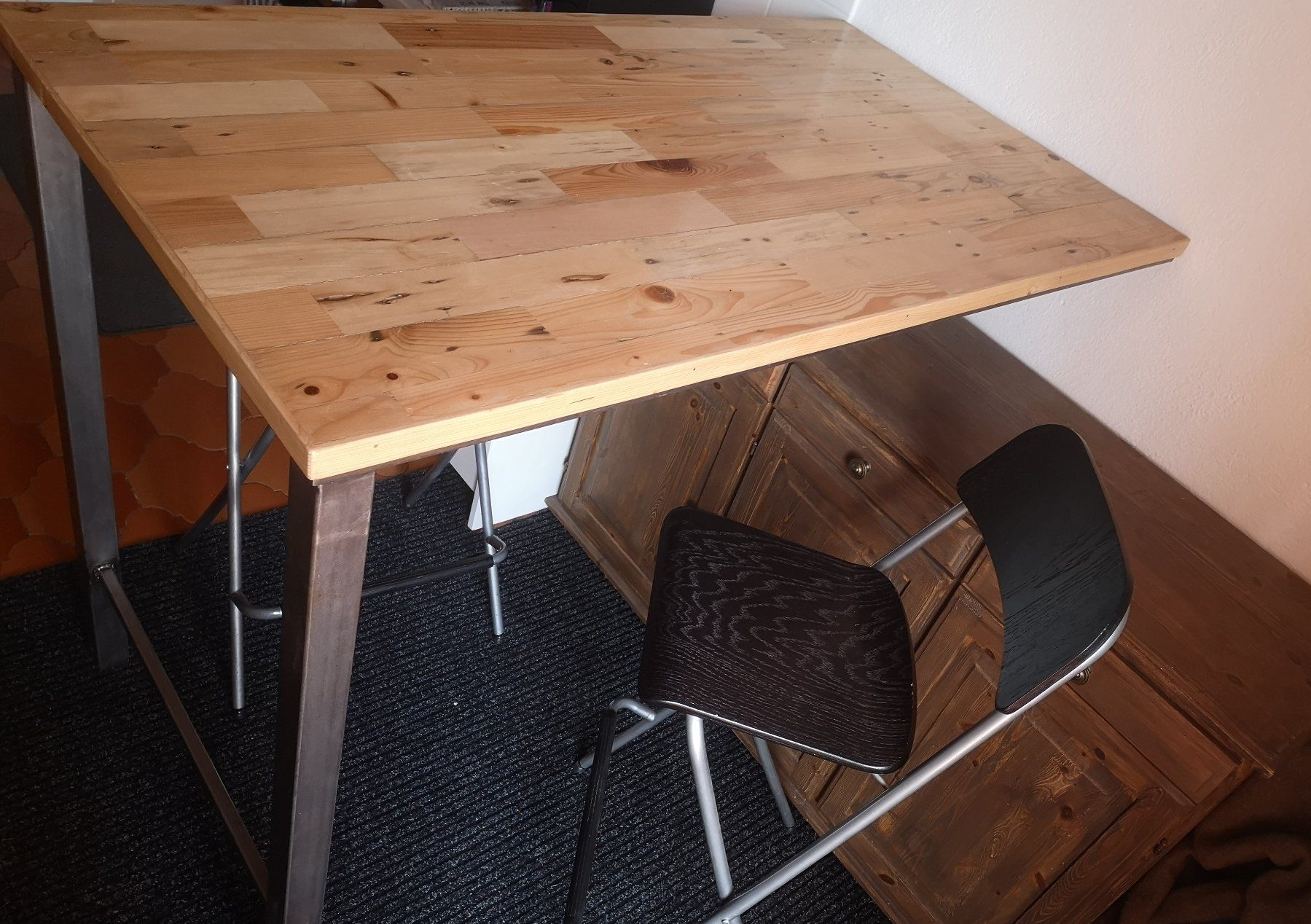Tables: Bar-commode – D'occasion à Arbaz par diabolo28 3