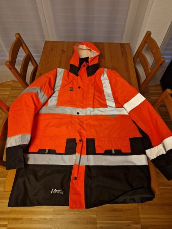 Winter-Warnjacke orange M (fällt aus wie L)