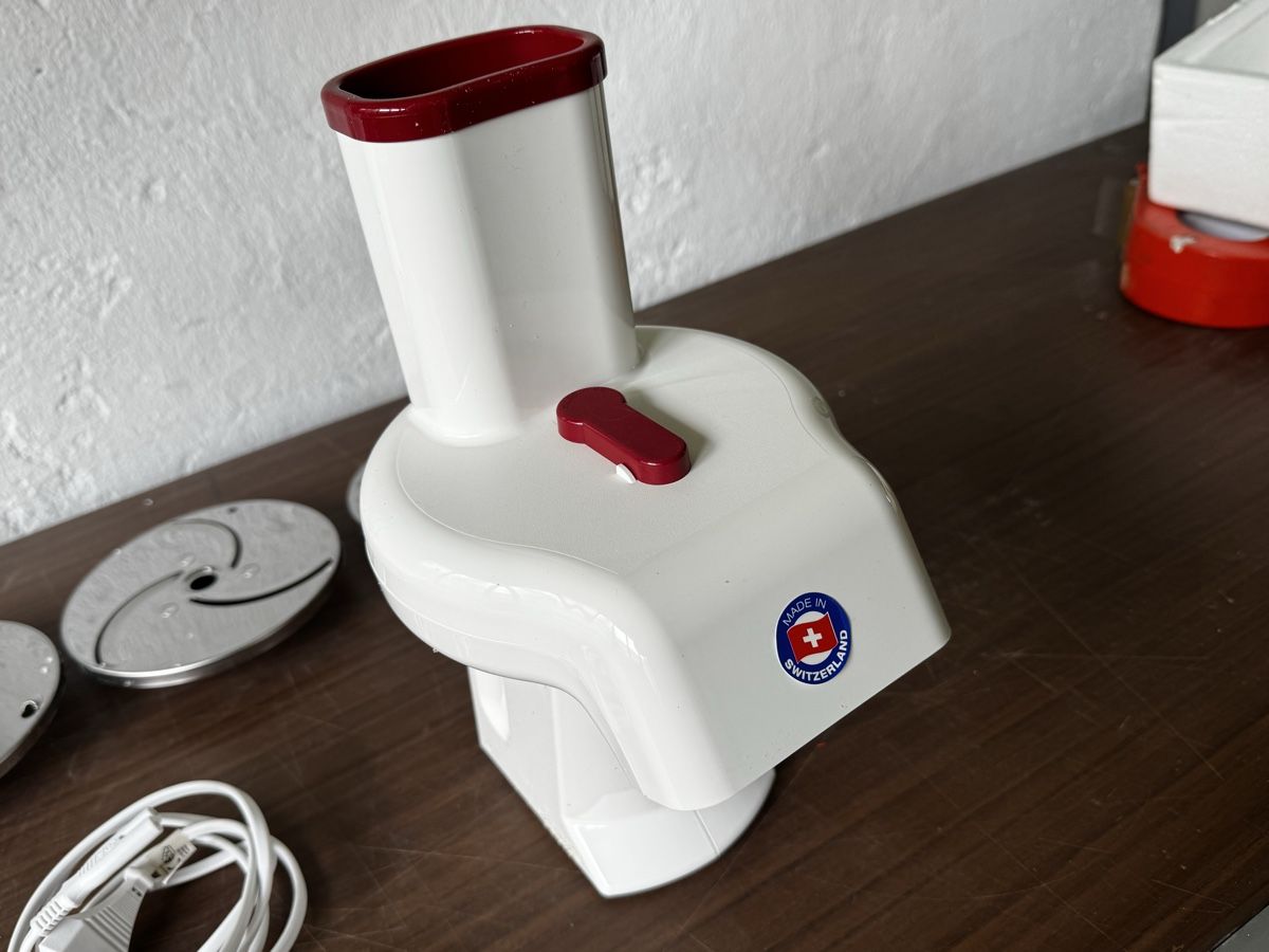 Zyliss Elettrodomestici da cucina: Zyliss Multischneider mit 4 Einsätzen – Nuovo (secondo la descrizione) da Arisdorf venduto da comestibles 2