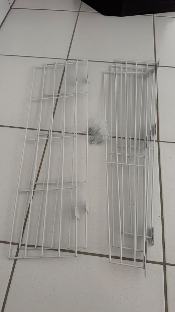 Trixie Gitter & Roste: Katzen-Fenstersicherungsgitter Set 5 Stk. – Neu (gemäss Beschreibung) aus St. Gallen von Fea_Li 2