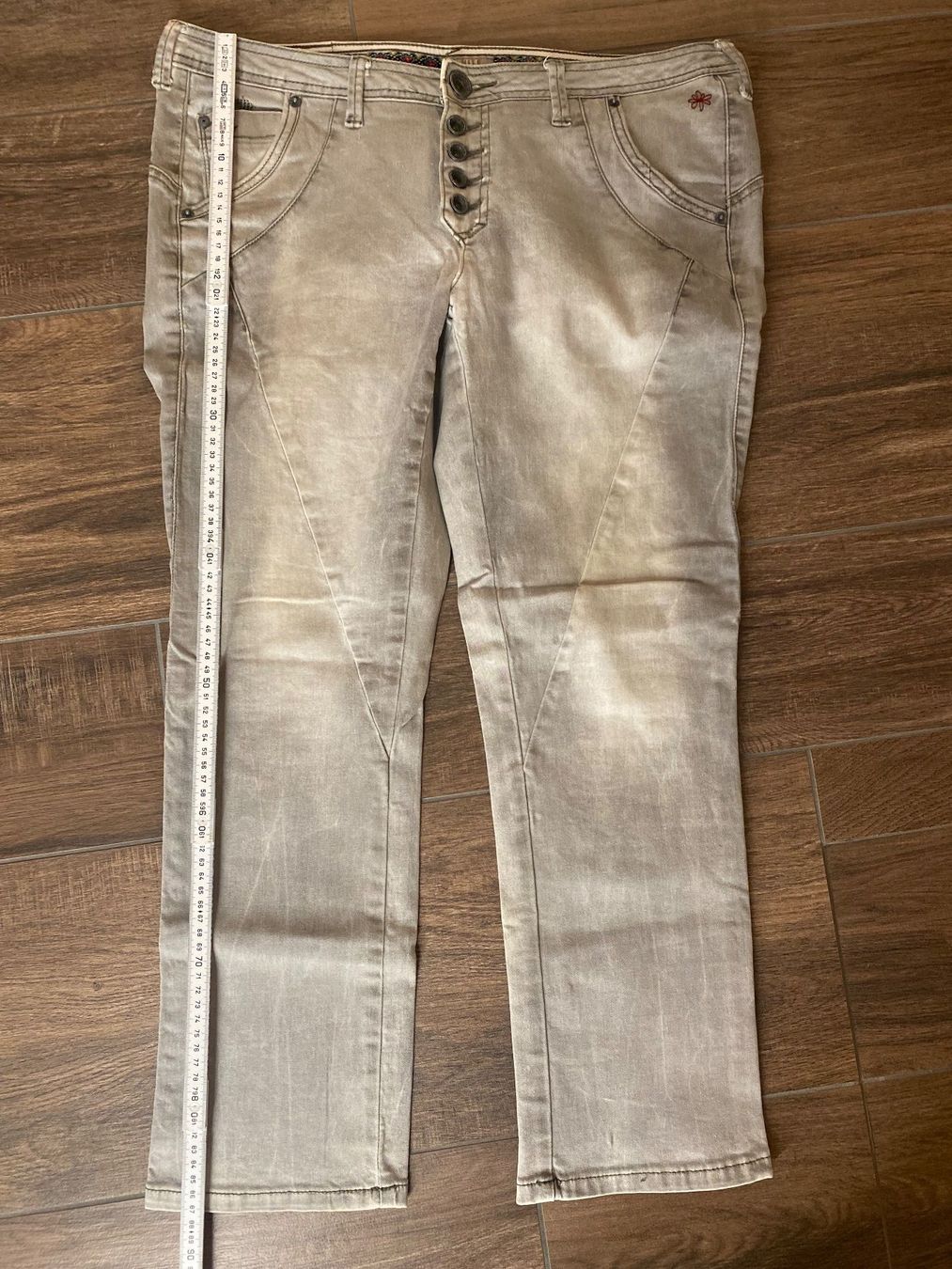 Nile Jeans: Nile Jeans hellgrau Gr. L – Usato da Pratteln venduto da a23_j2gs 6