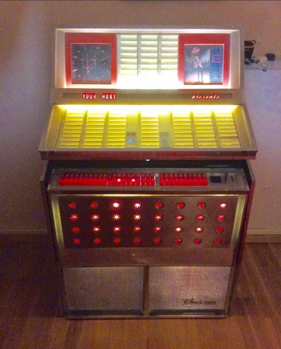 Jukebox: Jukbox Rowe Ami 1964 – D'occasion à Lausanne par alainnoble