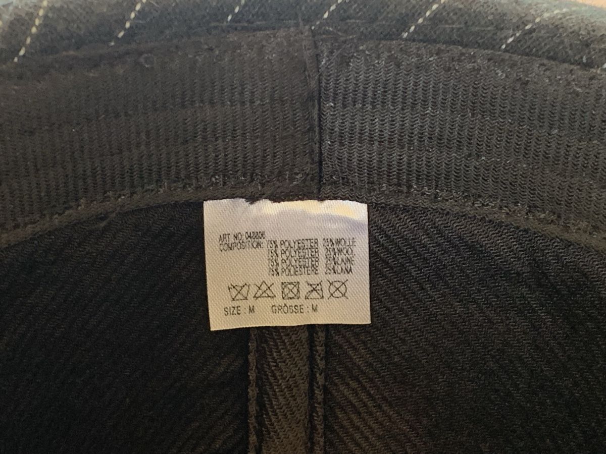 Hüte, Mützen & Caps: Herren Hut schwarz Grösse M gestreift – Gebraucht aus Plaffeien von olpari 3