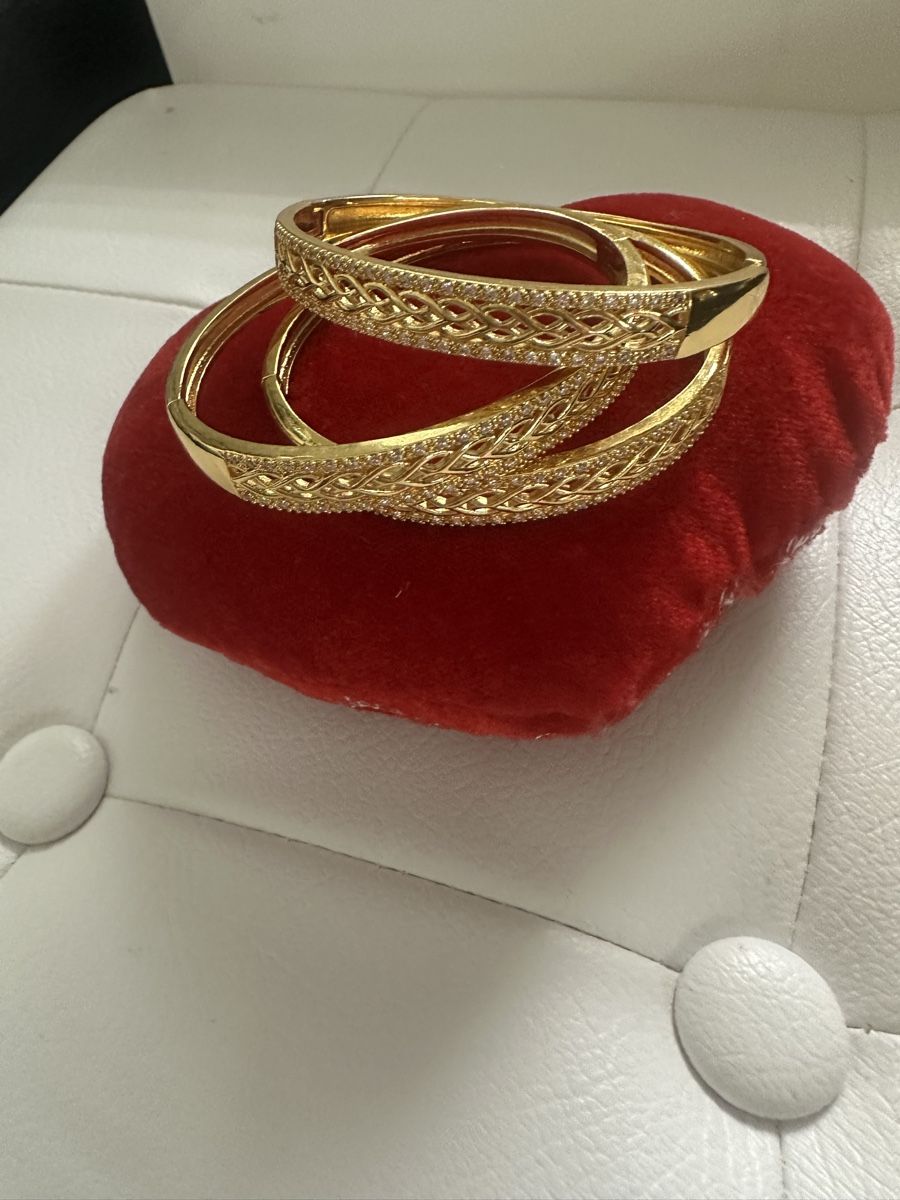 Bracciali & Braccialetti: 3 bracelet acier inoxydable 6cm  – Nuovo e nell'imballaggio originale da Biel/Bienne venduto da orange1 2