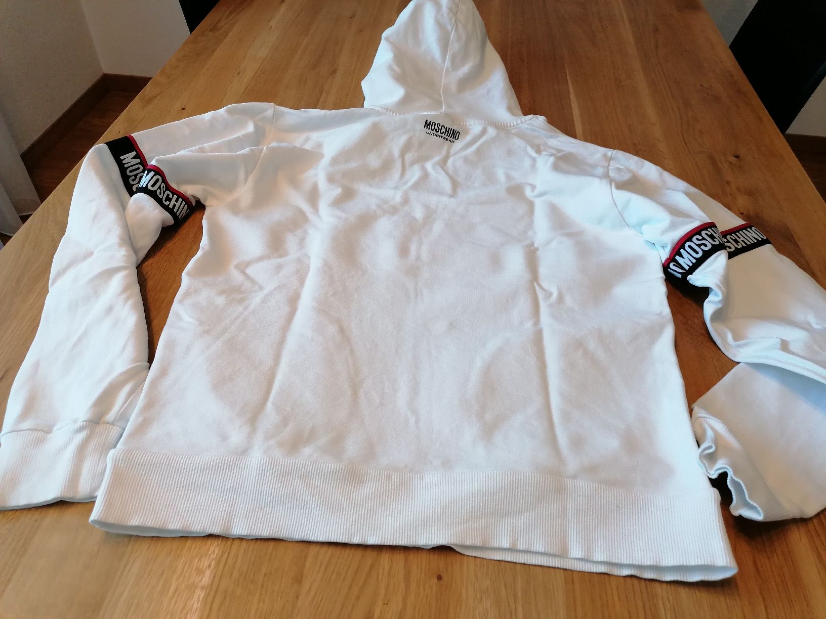 Moschino Pullover & Sweatshirts: Pullover Moschino  – Gebraucht aus Adliswil von Romanista1927 3