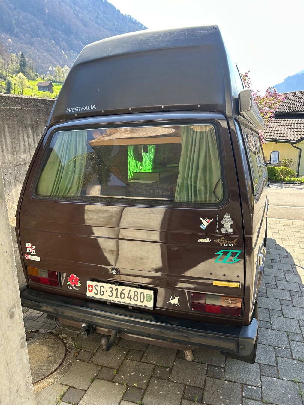VW Veicoli da campeggio: VW T3 Typ 2 frisch MFK – Usato da Schänis venduto da dan_8q2j 2