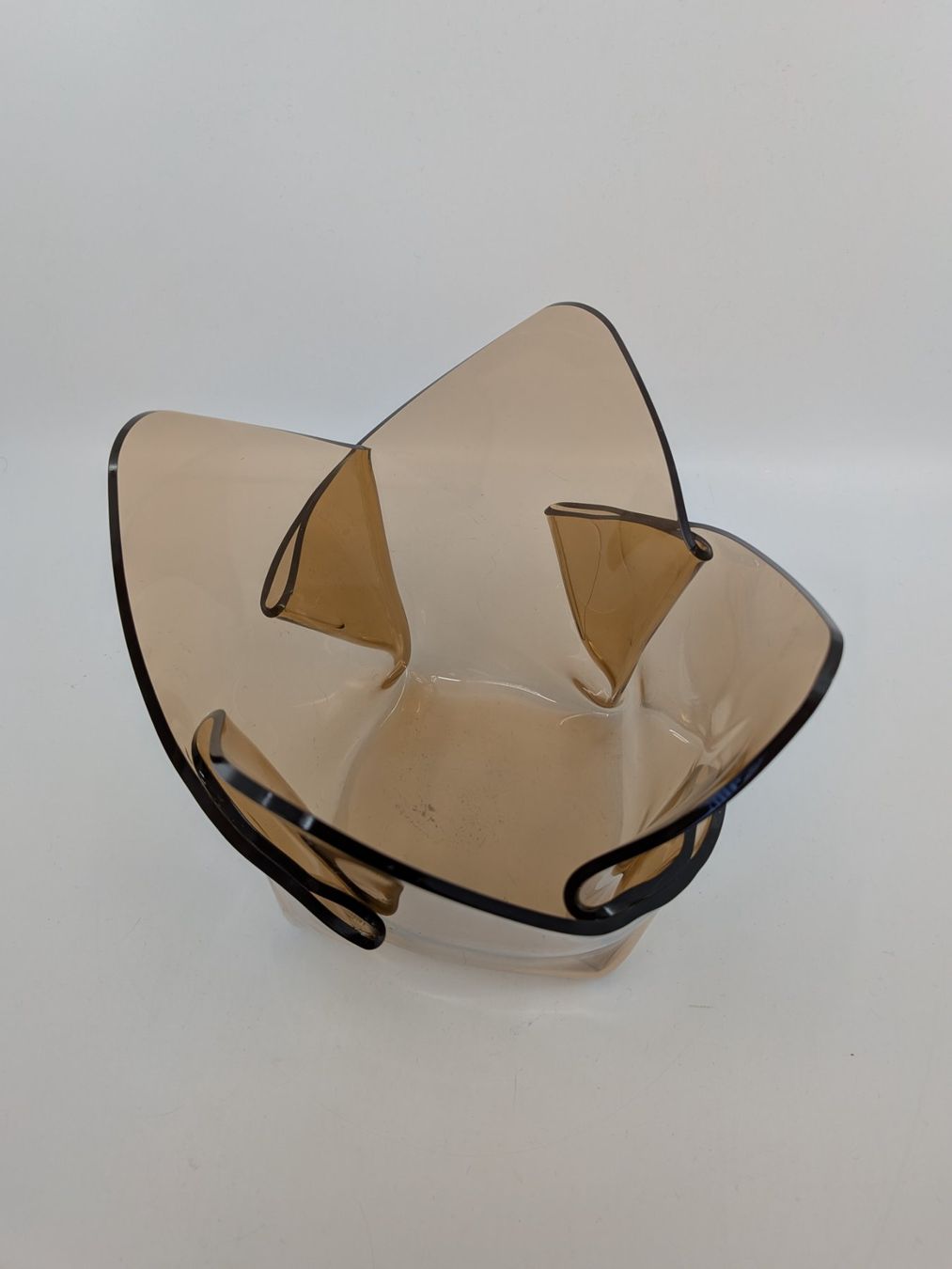 Schalen: Plexiglas Acrylglas Schale – Gebraucht aus Emmen von magelan 2