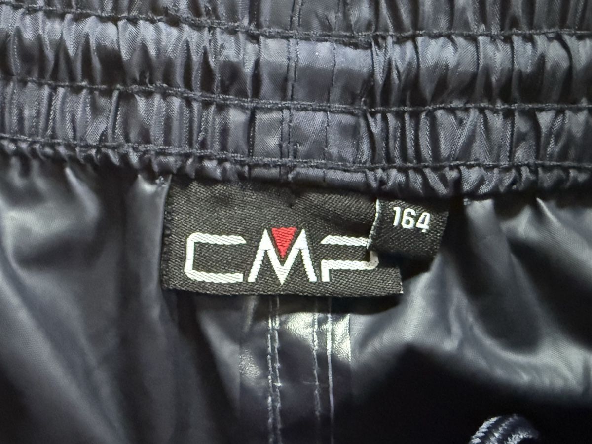 CMP Hosen: Regenhose Grösse 164 – Gebraucht aus Kefikon ZH von Haligali81 2