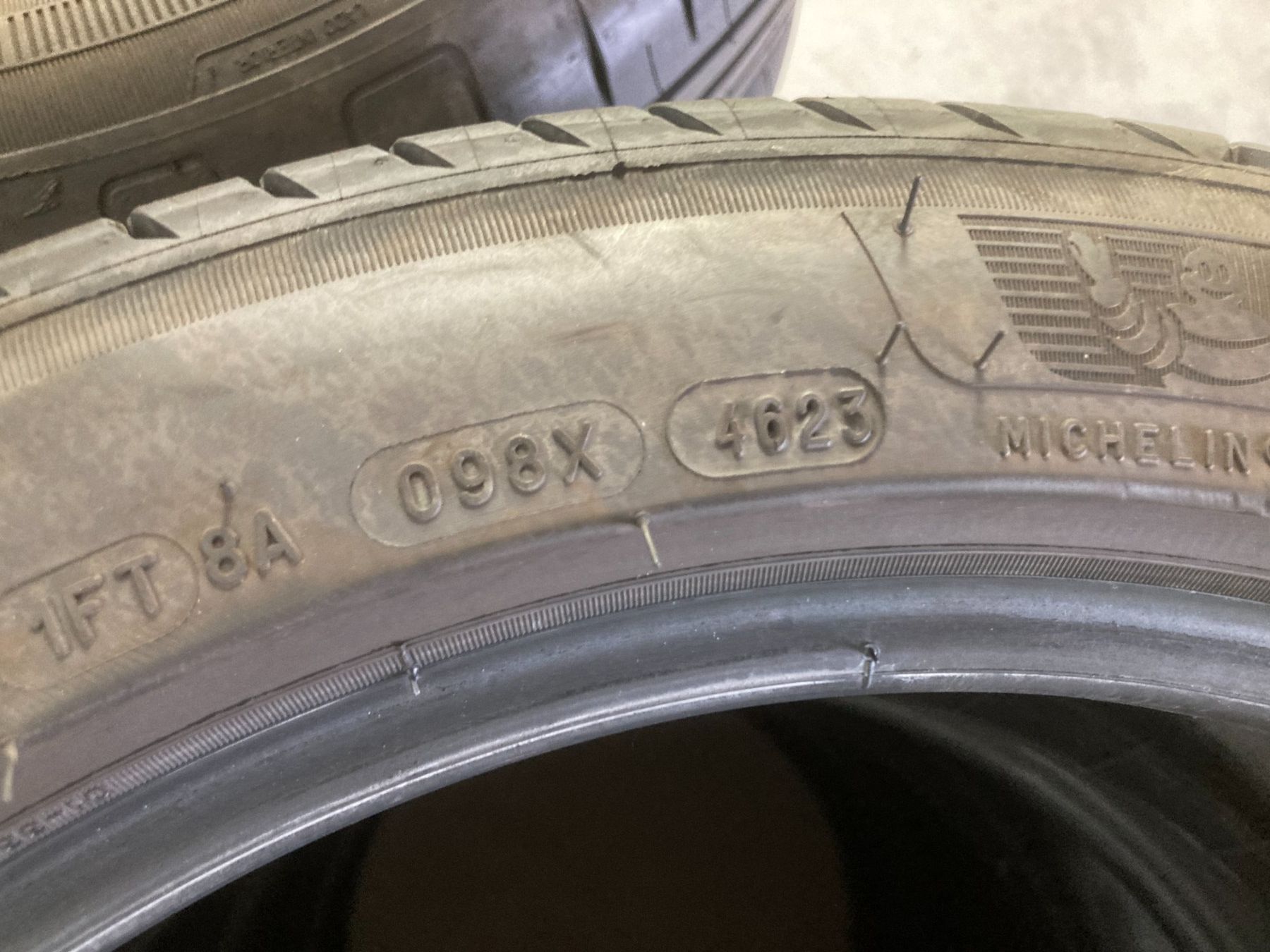 Michelin Pneus & Kompletträder: 225/45R17 Michelin Sommerpneu – Gebraucht aus Cham von Cham6332 2