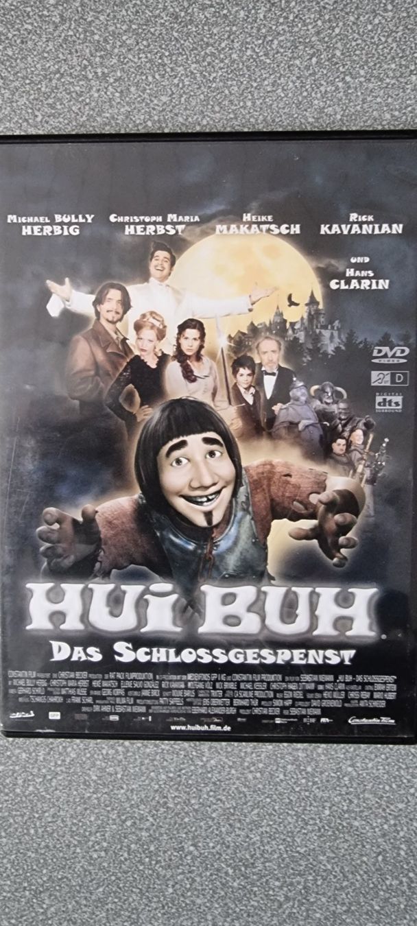 Tutti i DVDs: DVD Hui Buh Das Schlossgespengst - Michael Bully Herbig – Usato da Oetwil am See venduto da fineli2