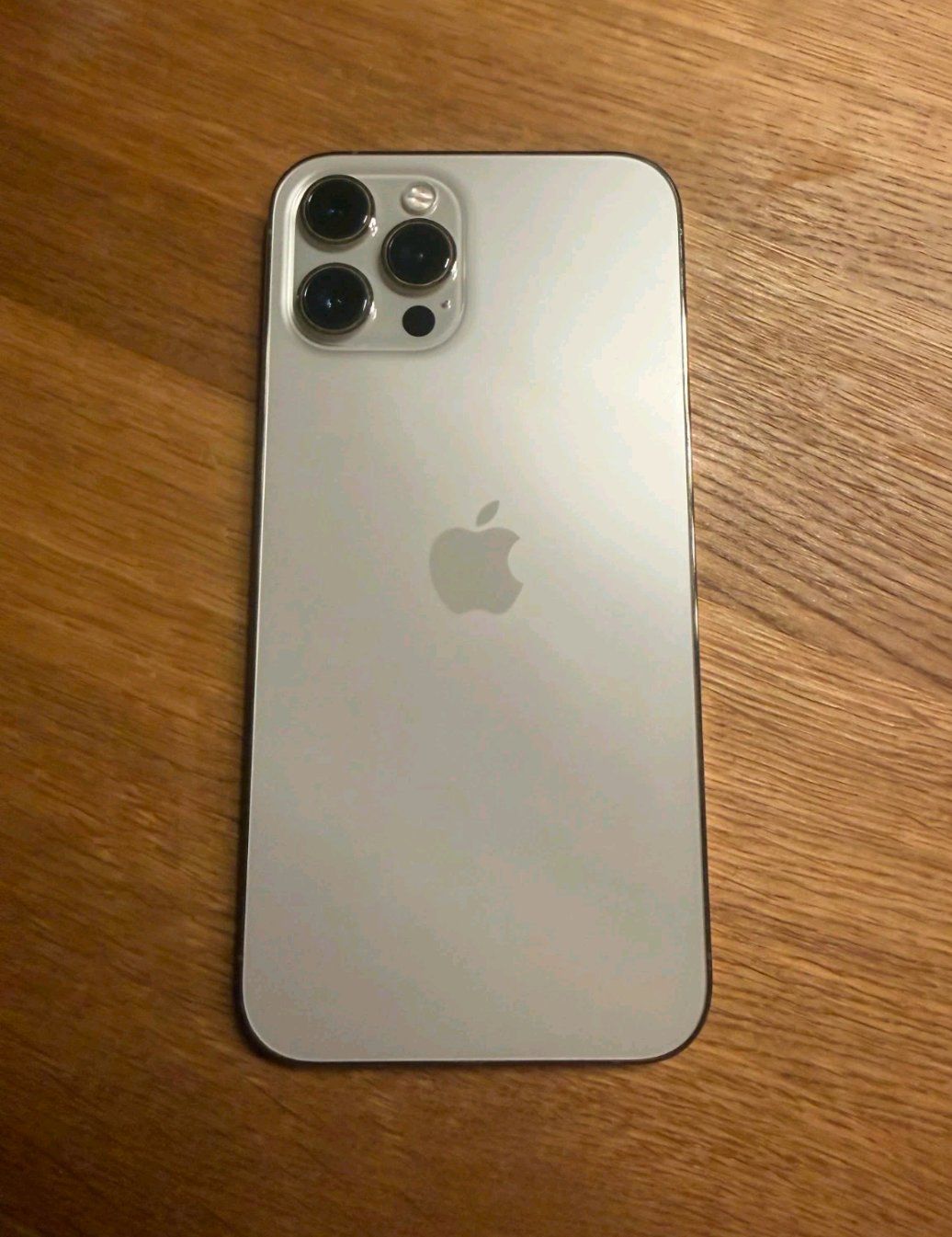 Apple Handys / Smartphones: iPhone 12 Pro Max (256GB) Akku 99% – Gebraucht aus Luzern von Waince786 1
