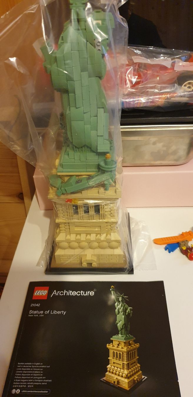 Lego Kit di costruzioni: Lego Architecture Statue of Liberty – Usato da Teufen AR venduto da Nepi2