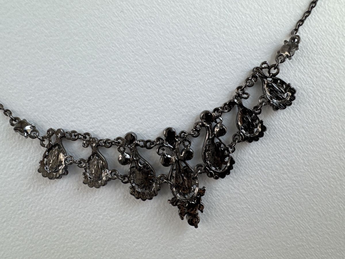 Catenine: Elegante schwarze Halskette mit Strass Steinen – Usato da HORGEN venduto da vladibarca10 8