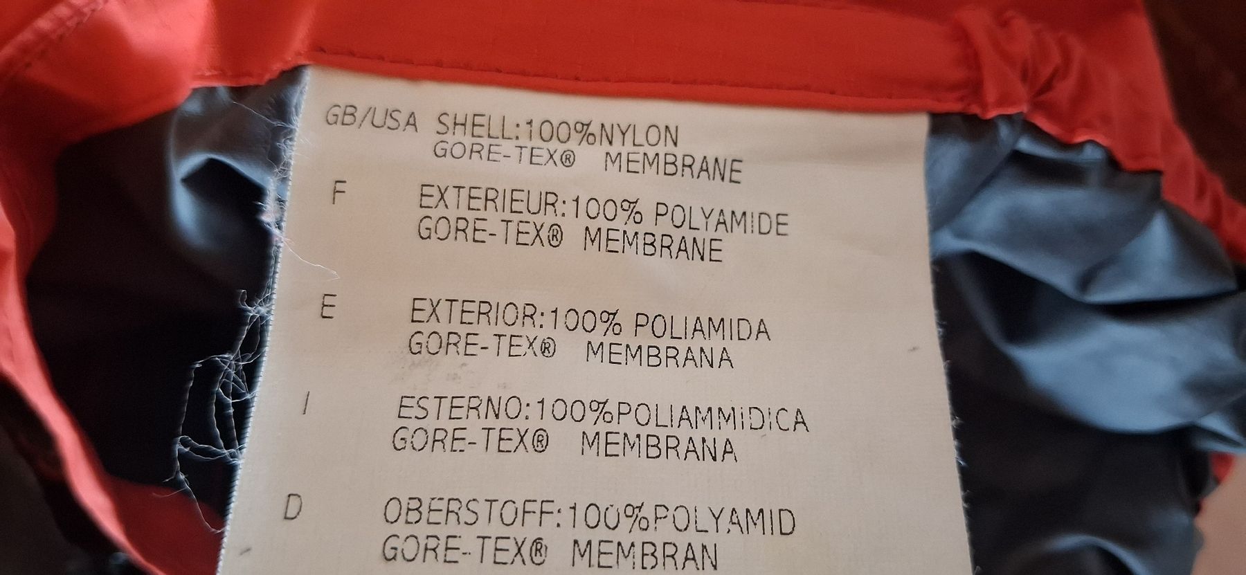 Canottiere & Pantaloni: Goretex Regentrikot XXL – Usato da Seedorf BE venduto da Ab0815 2