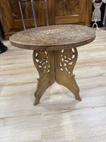 Tolles geschnitztes asiatisches Elefantentischli, Holz