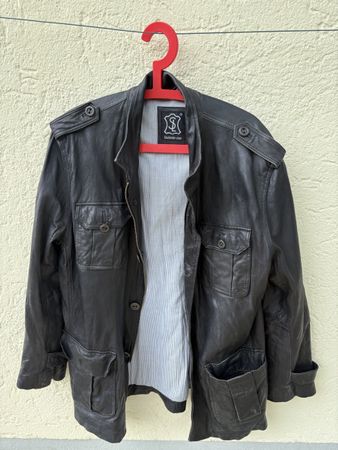 Echte Lederjacke in Grösse 52 ca. L, schwarz