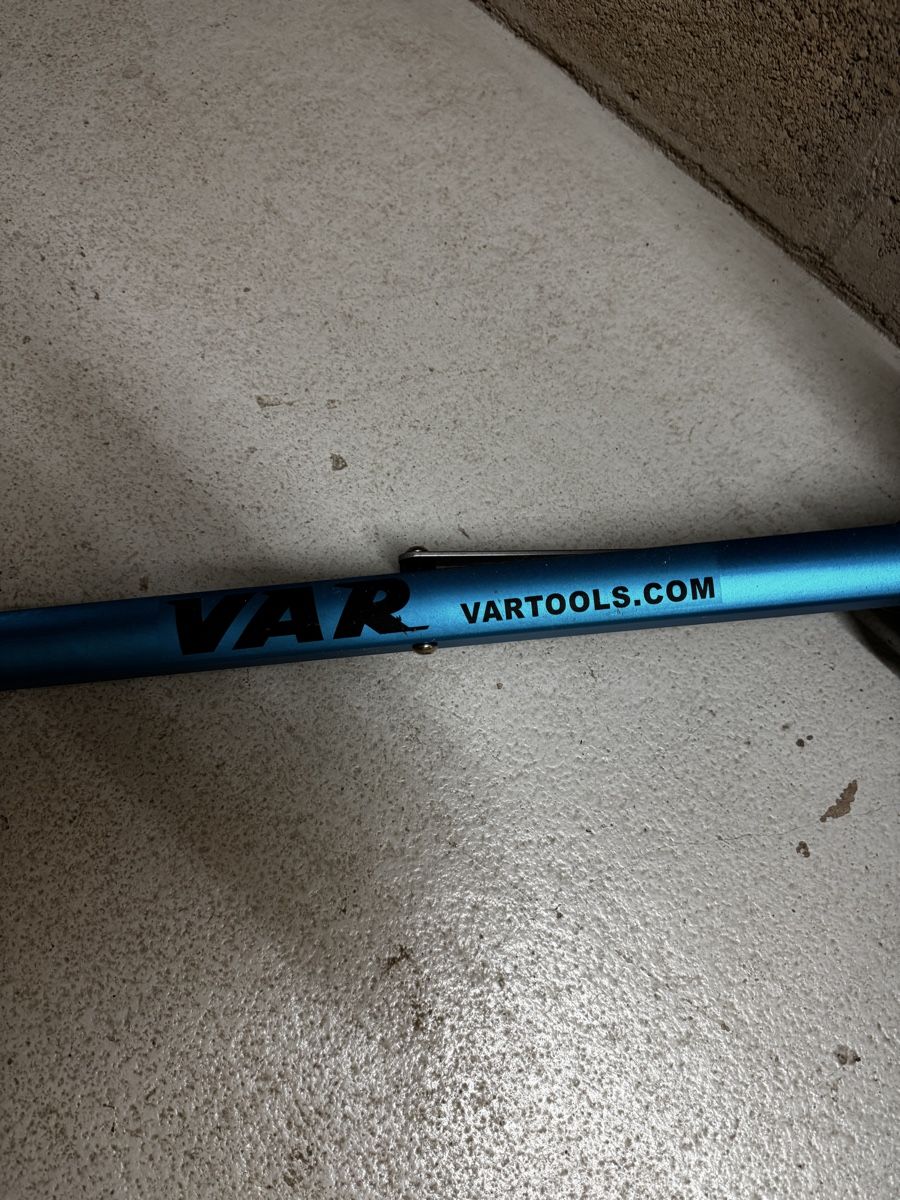 Var Rateliers à velo: Support de réparation de vélos VAR ,vtt électrique ok – D'occasion à Alle par Pitermons 1