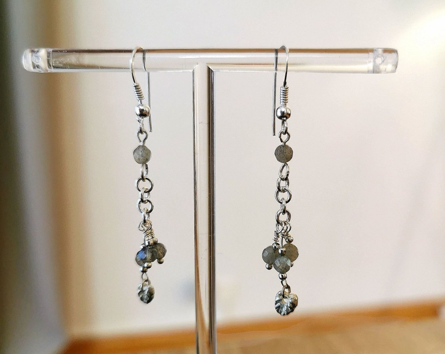 Orecchini pendenti & Orecchini a lobo: Boucles d'oreilles Ag 925 et Labradorite – Nuovo e nell'imballaggio originale da Veyrier venduto da Leilazizou