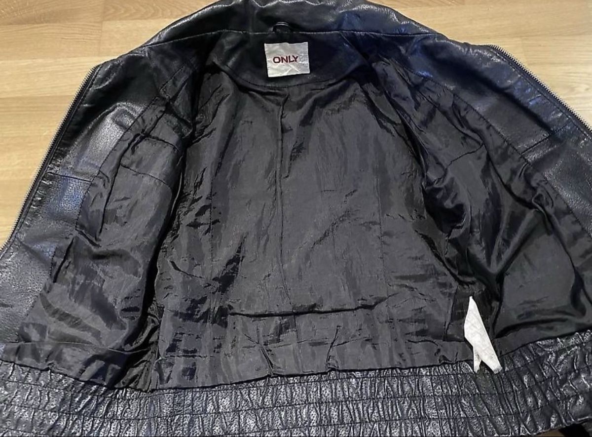 Only Giacche: Lederjacke von Only, Grösse L, schwarz – Usato da Erlinsbach SO venduto da hallon480 1