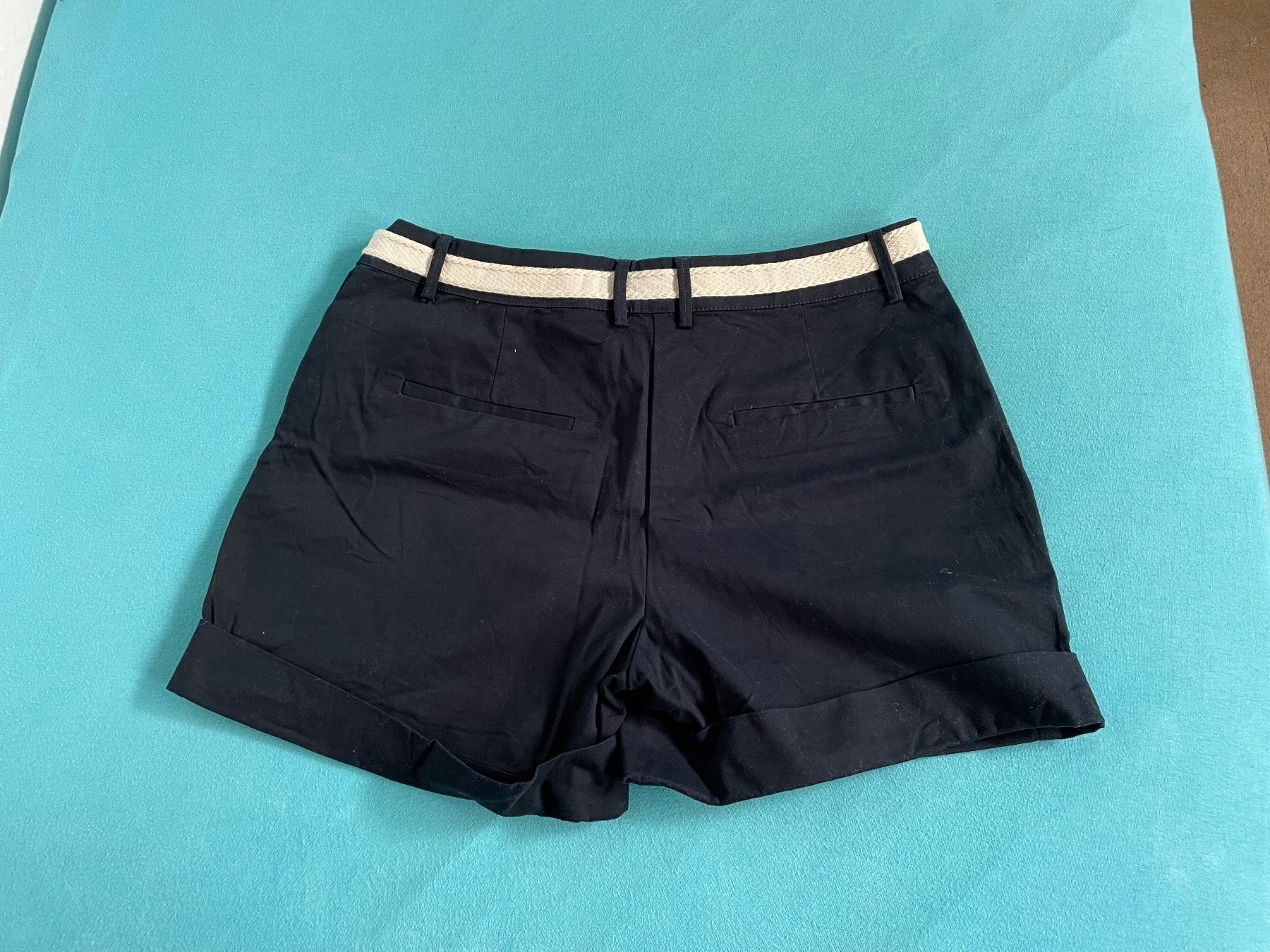 Mango Pantaloni: Mango Shorts 3Stk. – Usato da Basel venduto da Robyn20 7