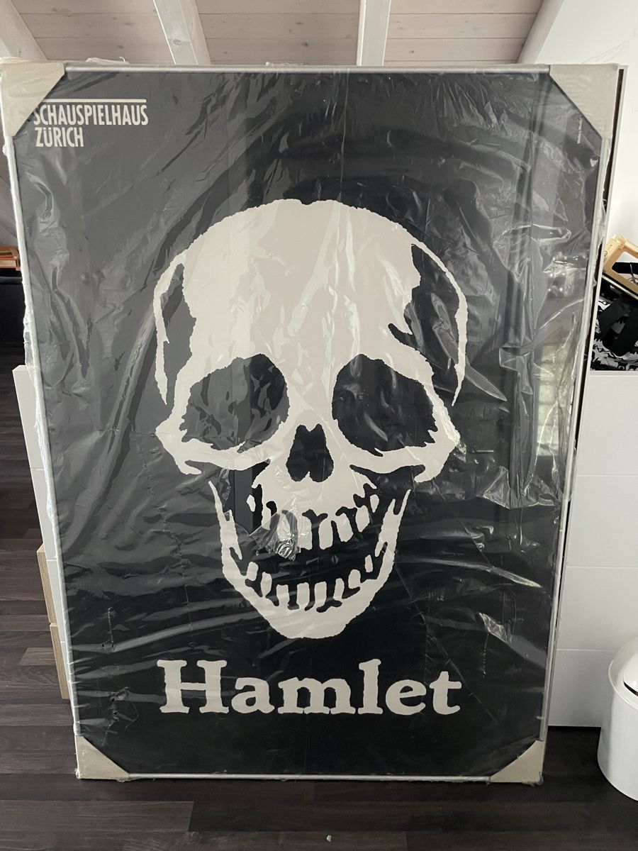 Foto & Immagini: Affiche Hamlet Schauspielhaus Zürich – Usato da Vallamand venduto da Bricbracbroc82 1