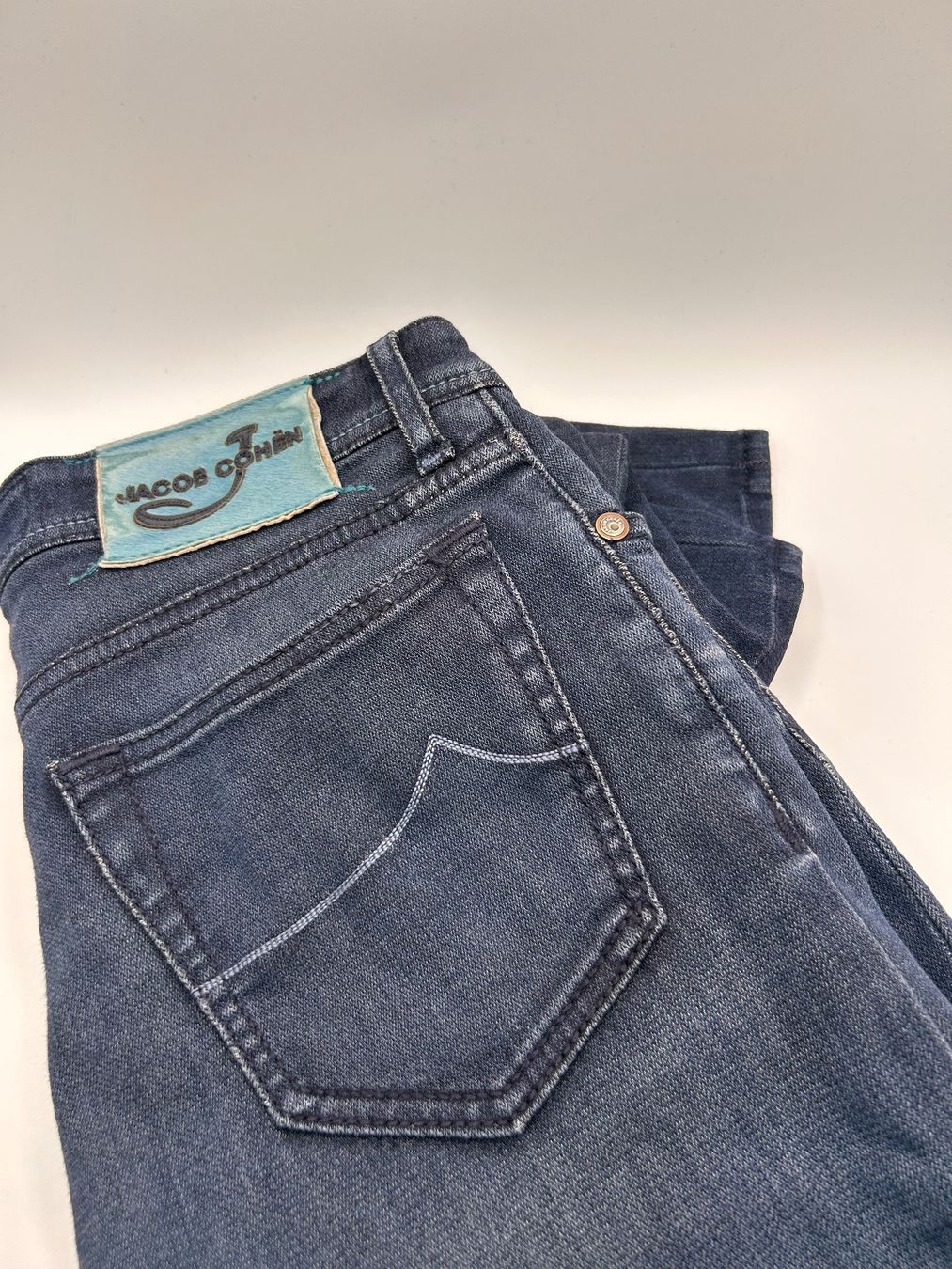 Jacob Cohën Jeans: Jacob Cohen Jeans - Gr. 31 – Gebraucht aus Brüttisellen von ThommyK