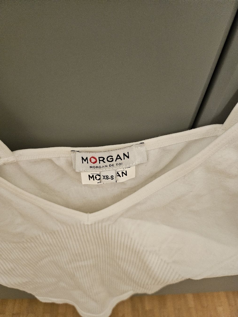 Morgan Tops: Top blanc neuf Morgan – Neu und originalverpackt aus La Tour-de-Peilz von mar_2r26 1