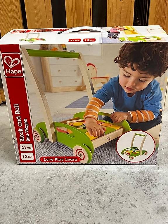 Hape Giocattoli: Hape Lernlaufwagen – Nuovo e nell'imballaggio originale da Widnau venduto da all_eggs