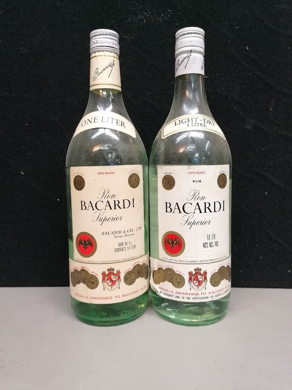 Spirituosen: 2 BOUTEILLES RON BACARDI SUPERIOR ENTAMÉ – Gebraucht aus Genève von Leboucheoreilles