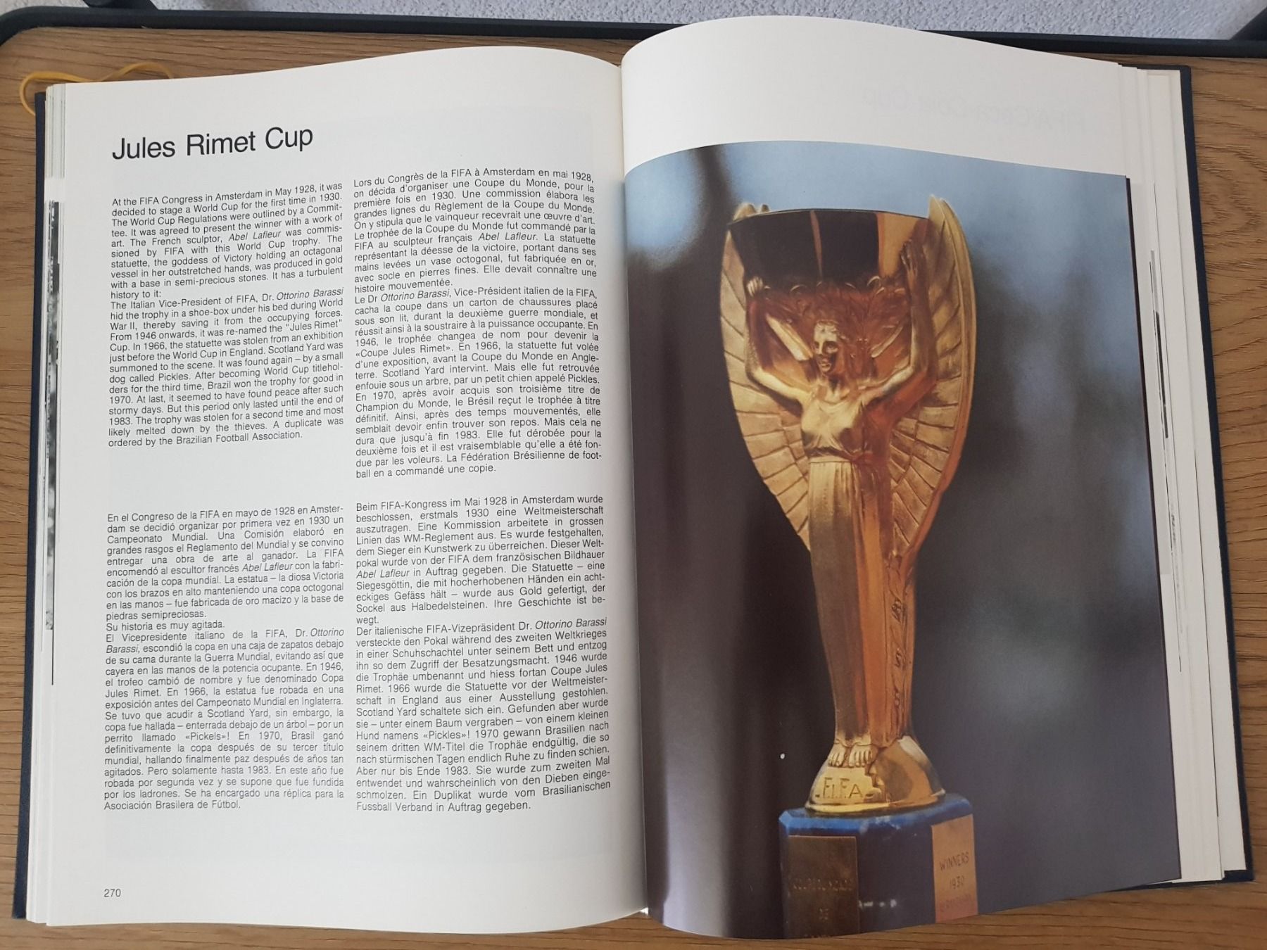 Bücher: Buch FIFA 1904 - 1984 – Gebraucht aus Nürensdorf von  5