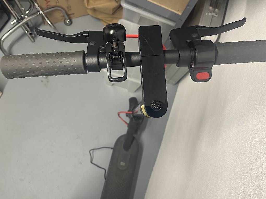 Scooter: E-Scooter – Usato da Oberwil-Lieli venduto da Pumperniggel87 3