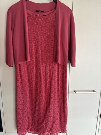 Kleid und Strickjacke zero Grösse 40 Rosenrot Spitze neuwert