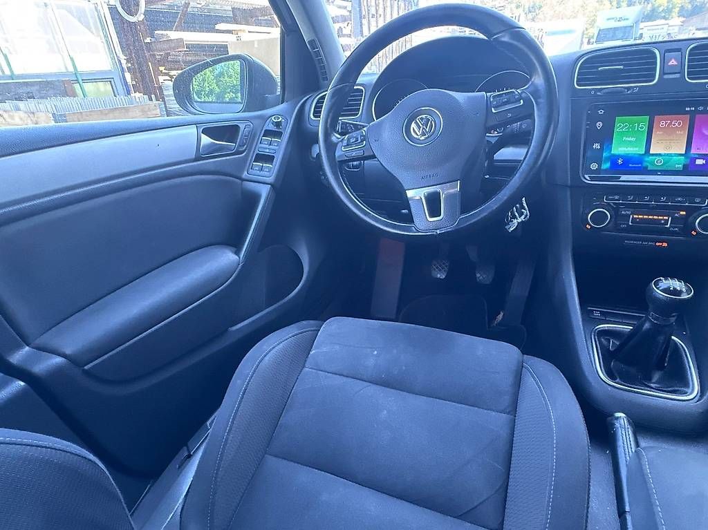 Automobili: VW Golf 2.0 TDI Comfortline – Usato da Orbe venduto da shk_jrw5 1