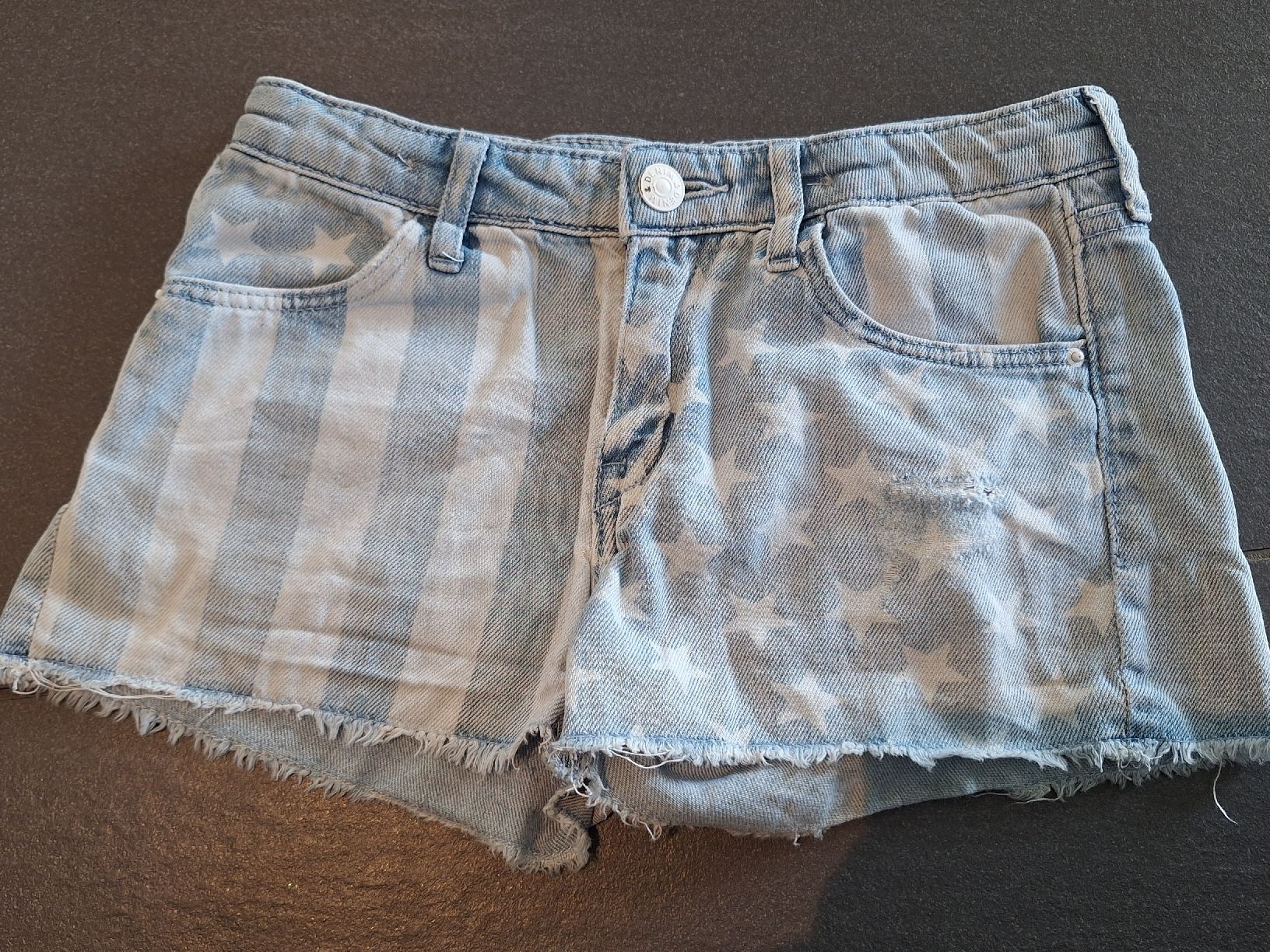 H&M Pantaloni: Jeans Shorts, H&M Gr. 146 – Usato da Brittnau venduto da Norge77