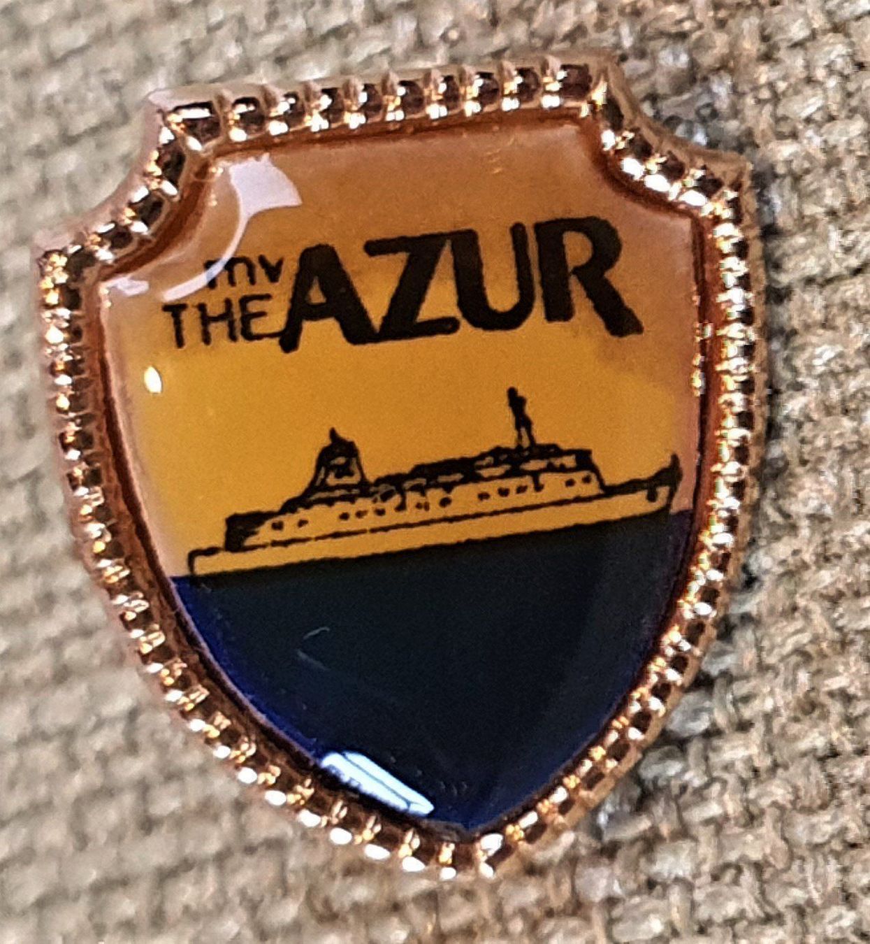 Medaglie: A074B - Pin mv THE AZUR Schiff – Usato da Reinach BL venduto da Boston-Verkauf 1
