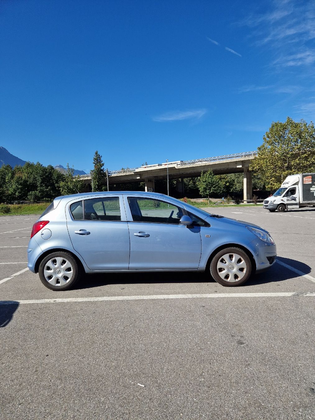 Opel Automobili: Opel Corsa D 1.4 TP Enjoy – Usato da Vevey venduto da dob_l7rs 1