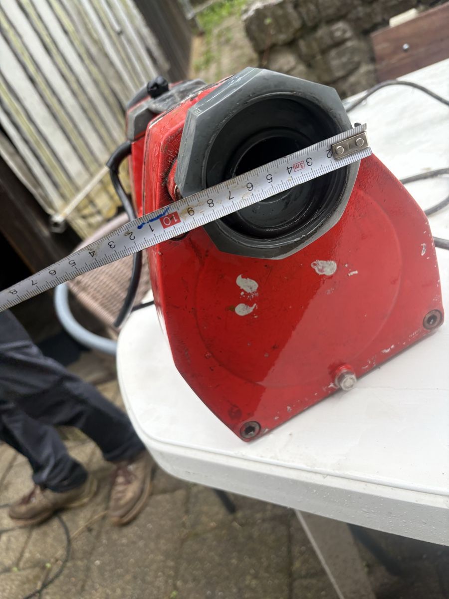 Pompe & Parti di ricambio: Wasserpumpe Siemens 2 AD3 102 – Usato da Obermumpf venduto da davetattoo 4