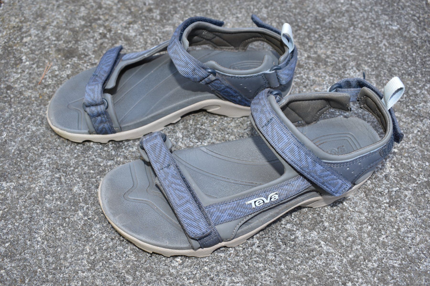 Teva Chaussures garçon: Teva Sandalen Grösse 37 – D'occasion à Speicher par Indigoblau_3