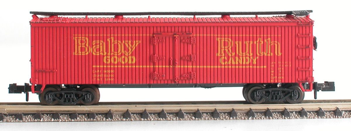 Trix Modellini di ferrovie: Trix US Box Car Baby Ruth Spur N – Usato da Oberwil BL venduto da Klang 1