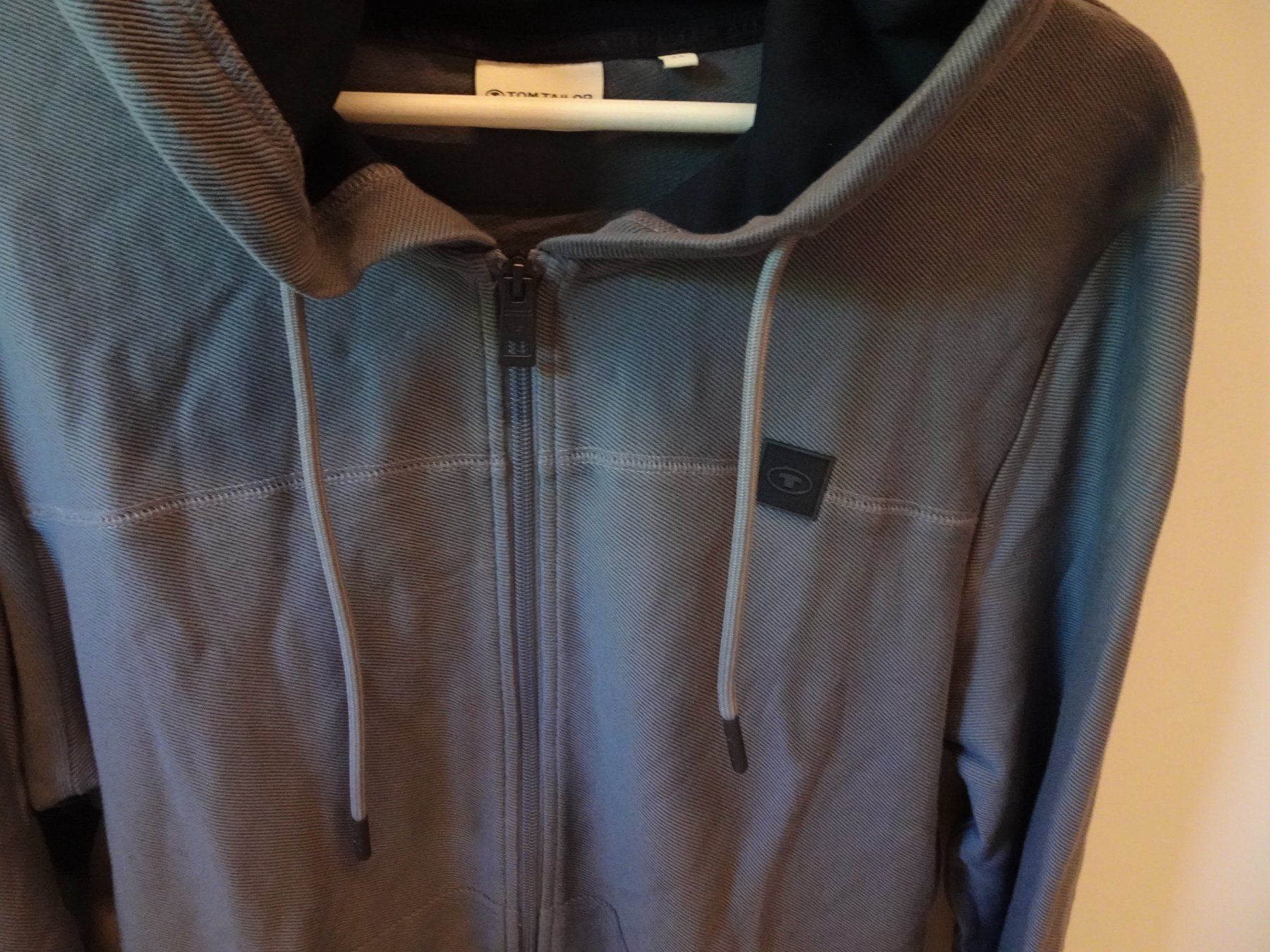 Tom Tailor Jacken: Grau-blaue Herren Jacke Tom Tailor Gr. M - M375 – Gebraucht aus Küssnacht am Rigi von Good4Deckeli 1