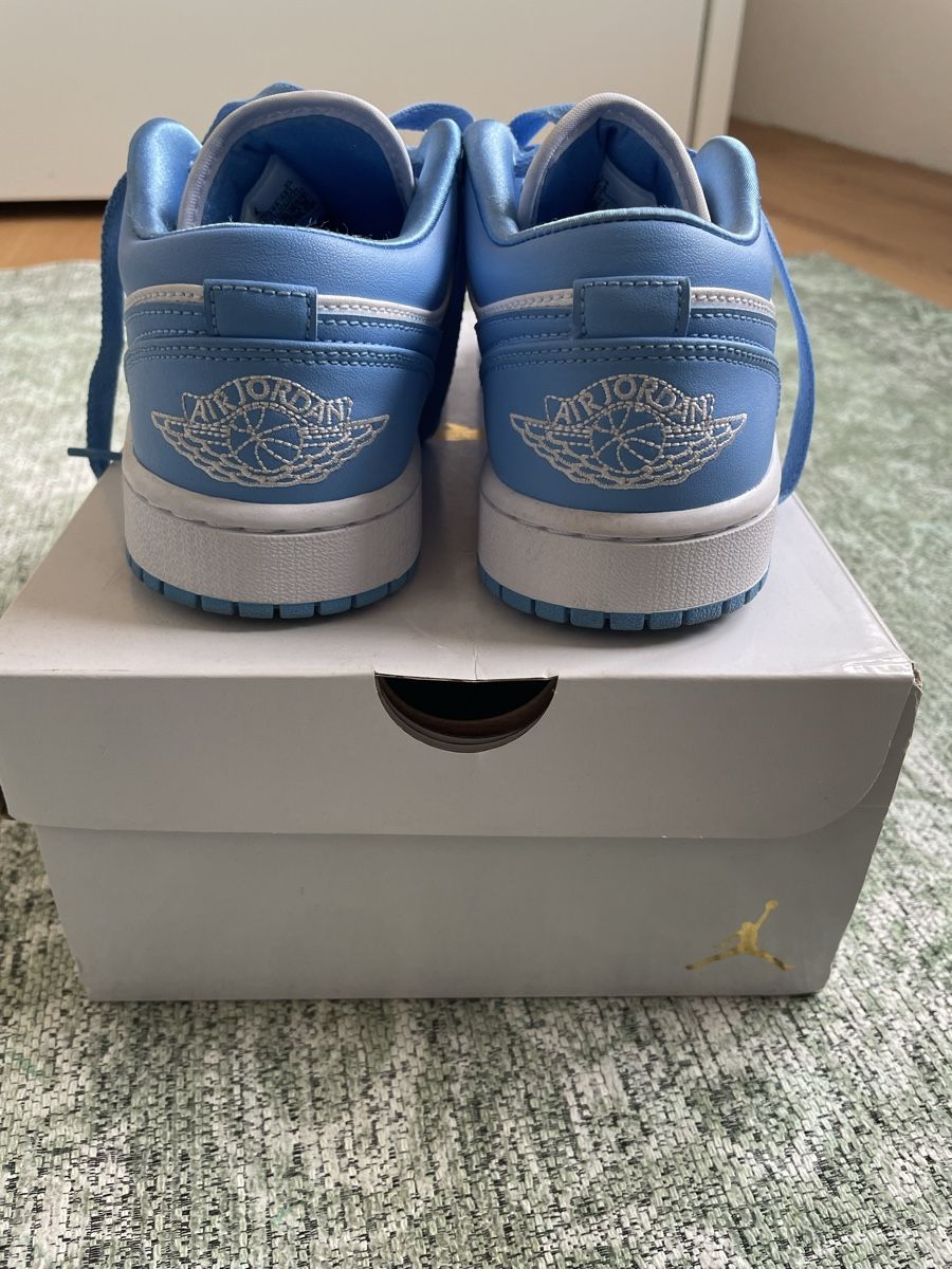 Jordan Scarpe da donna: Air Jordan 1 Low UNC – Nuovo (secondo la descrizione) da Rehetobel venduto da LelikaleliT 4